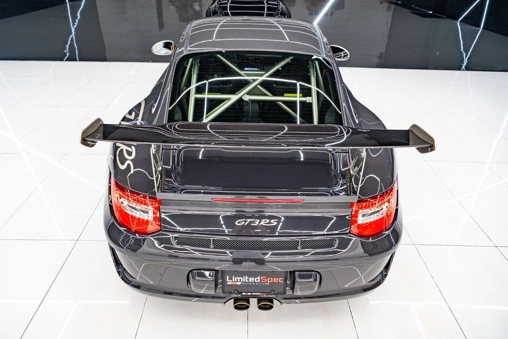 2011 Porsche 911 - Image 16 of 31