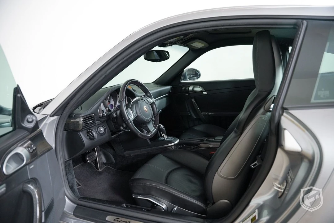 2011 Porsche 997 Carrera - Image 14 of 21