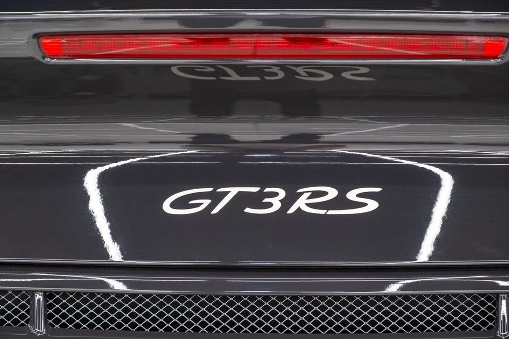 2011 Porsche 911 - Image 15 of 31