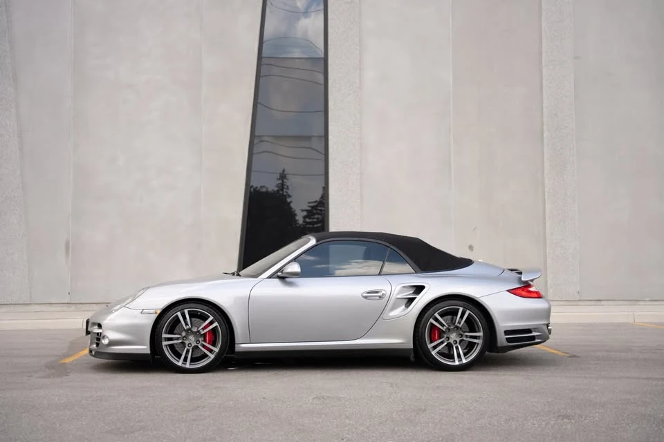 2011 Porsche 997 Turbo - Image 8 of 18