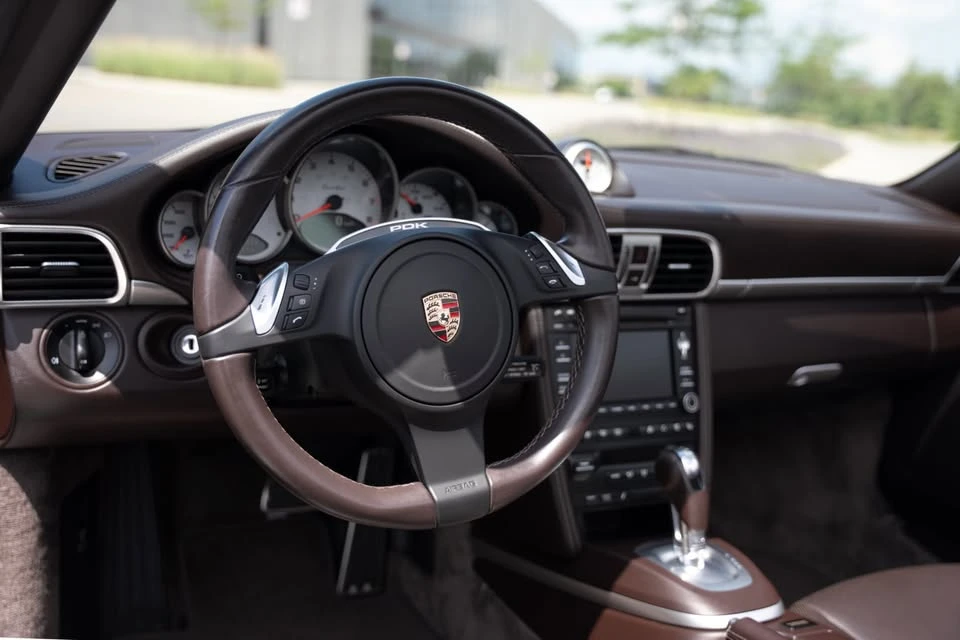 2011 Porsche 997 Turbo - Image 11 of 18
