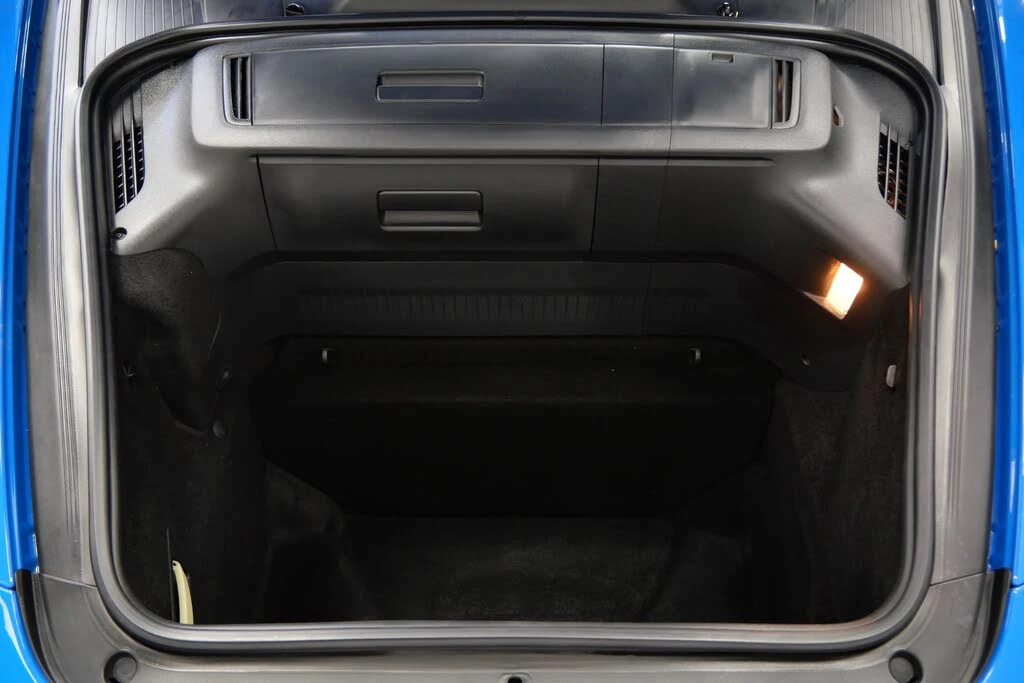 2011 Porsche 911 - Image 19 of 31