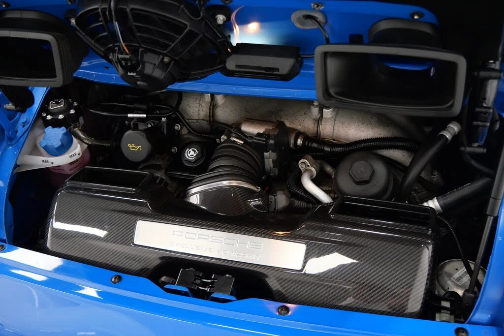 2011 Porsche 911 - Image 12 of 31
