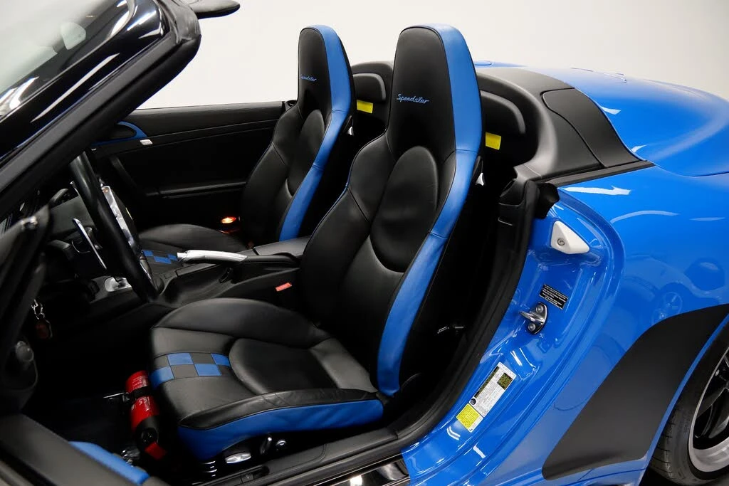 2011 Porsche 911 - Image 25 of 31
