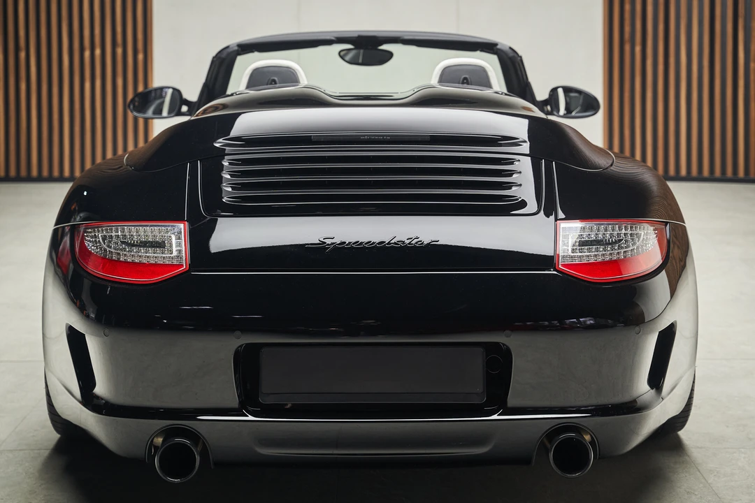 2011 Porsche 997 Carrera - Image 11 of 31