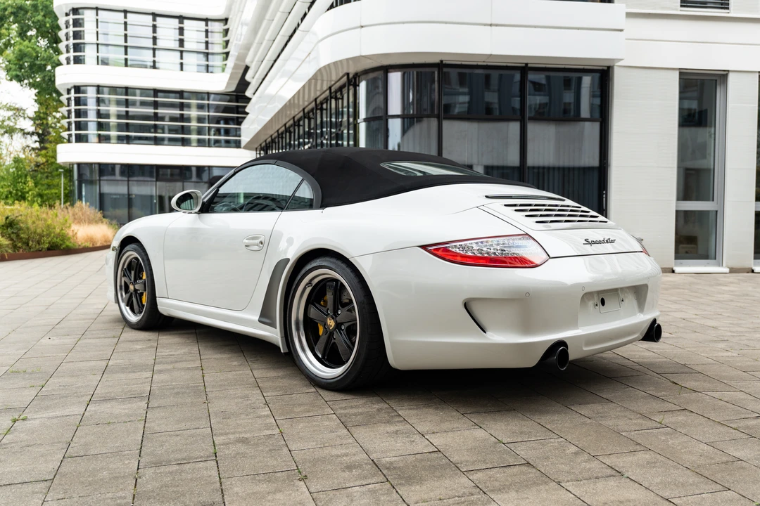 2011 Porsche 997 Speedster - Image 7 of 31