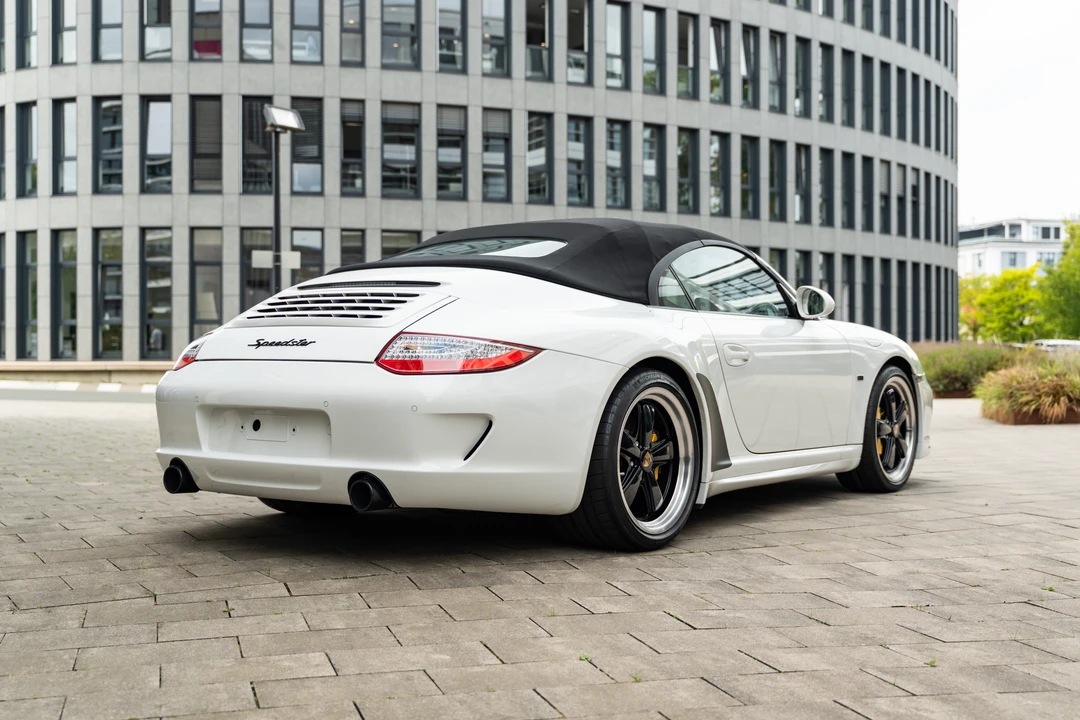 2011 Porsche 997 Speedster - Image 5 of 31