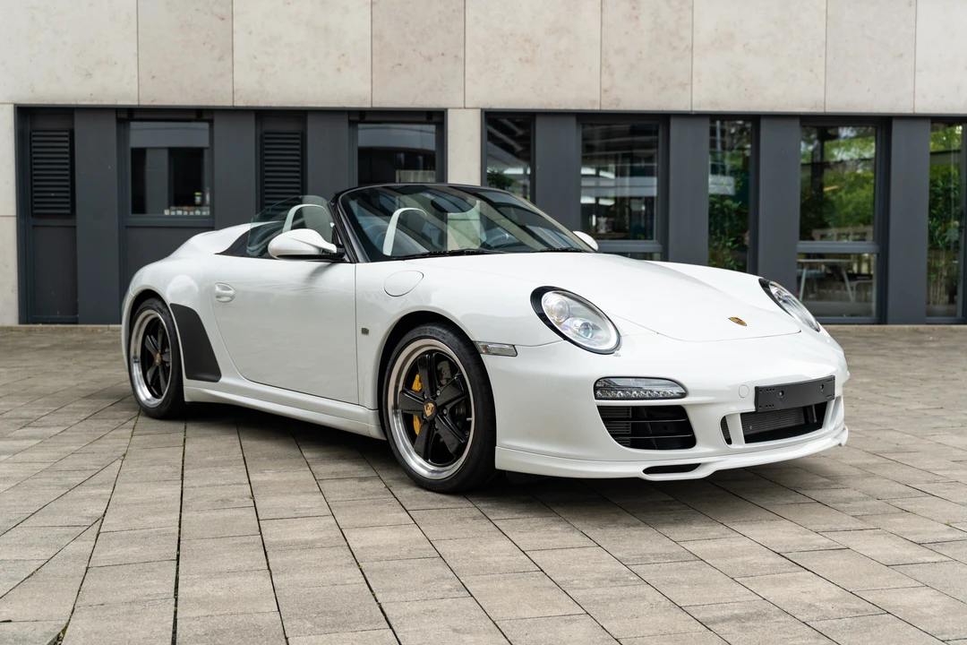 2011 Porsche 997 Speedster - Image 11 of 31