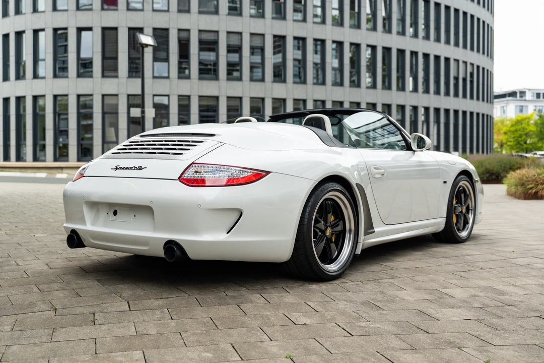 2011 Porsche 997 Speedster - Image 13 of 31