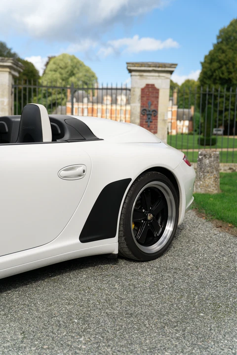 2011 Porsche 997 Speedster - Image 22 of 31