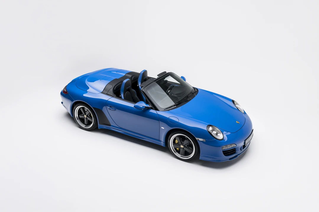2011 Porsche 997 Speedster - Image 9 of 31