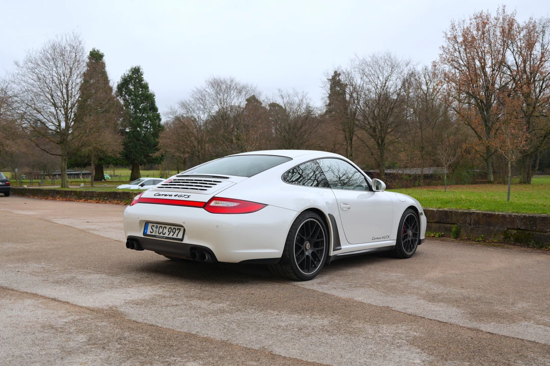 2011 Porsche 997 Carrera GTS - Image 7 of 31