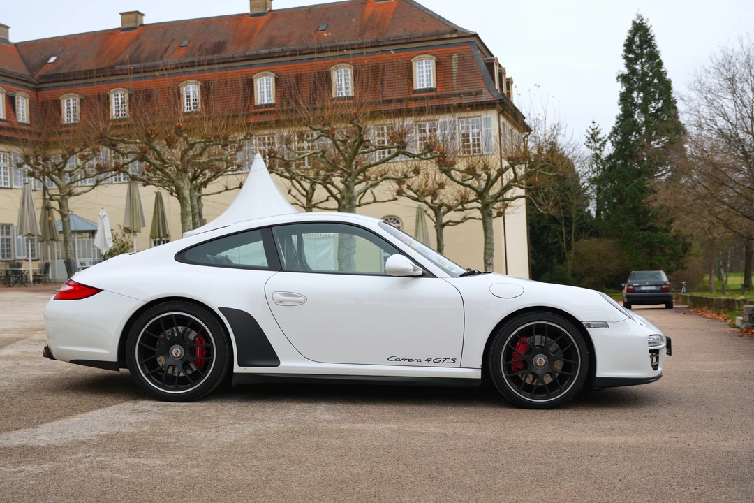 2011 Porsche 997 Carrera GTS - Image 8 of 31