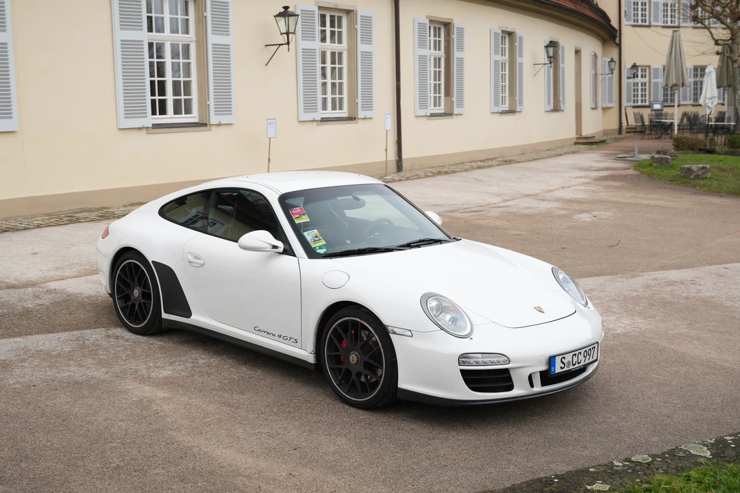 2011 Porsche 997 Carrera GTS - Image 9 of 31