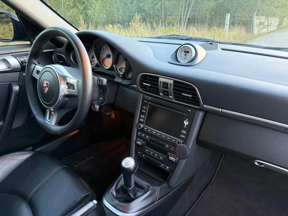 2011 Porsche 997 Carrera 4S - Image 18 of 19