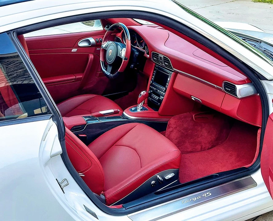 2011 Porsche 997 Targa - Image 17 of 31