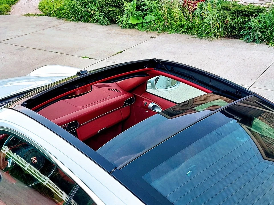 2011 Porsche 997 Targa - Image 28 of 31