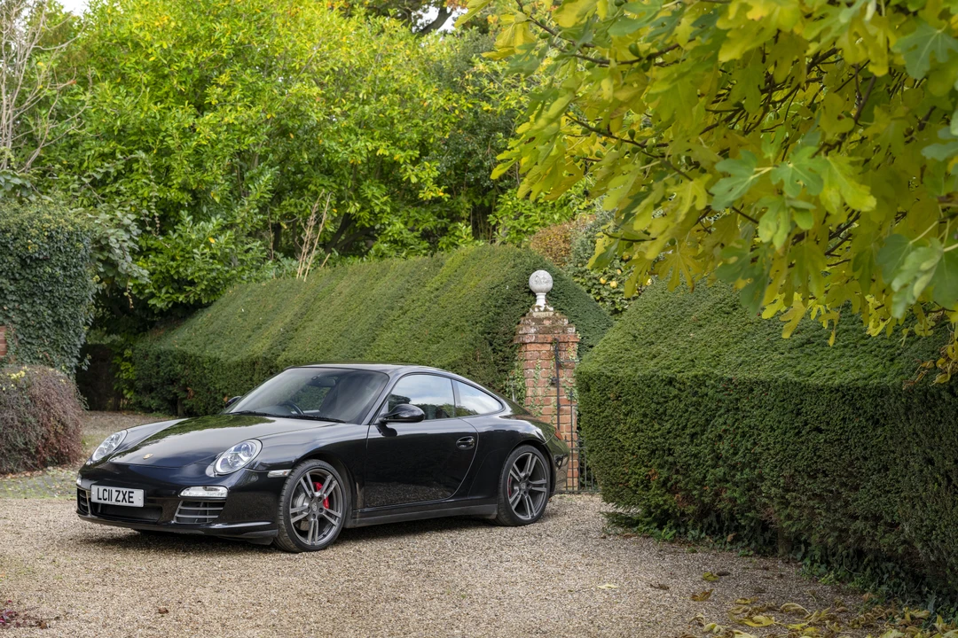 2011 Porsche 997 Carrera 4S - Image 15 of 31