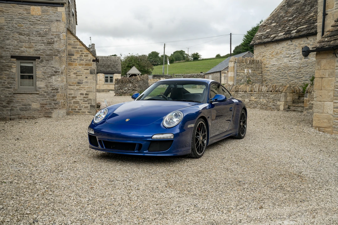 2011 Porsche 997 Carrera GTS - Image 3 of 31