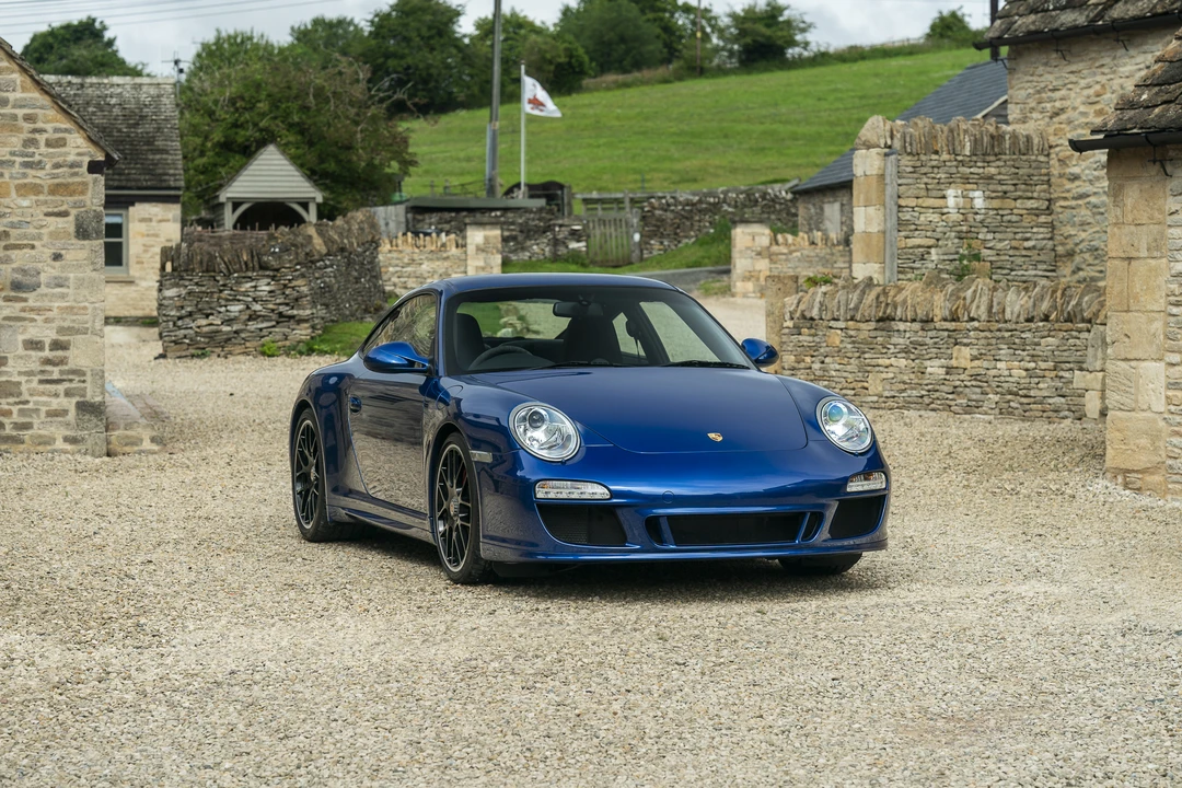 2011 Porsche 997 Carrera GTS - Image 11 of 31