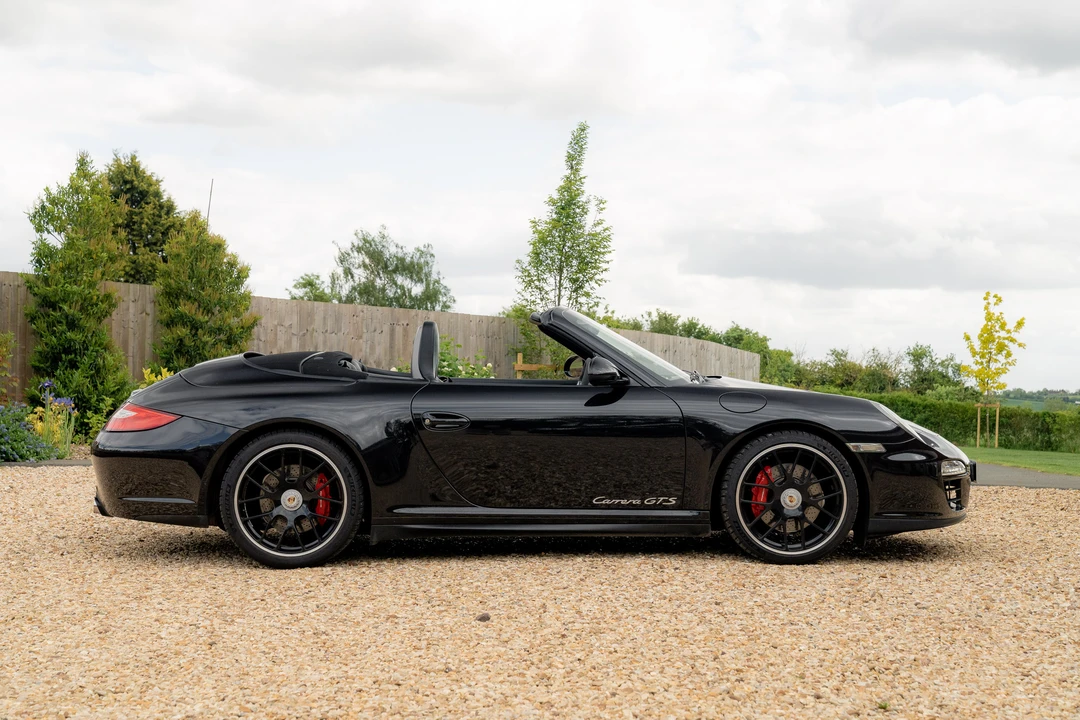 2011 Porsche 997 Carrera GTS - Image 8 of 31