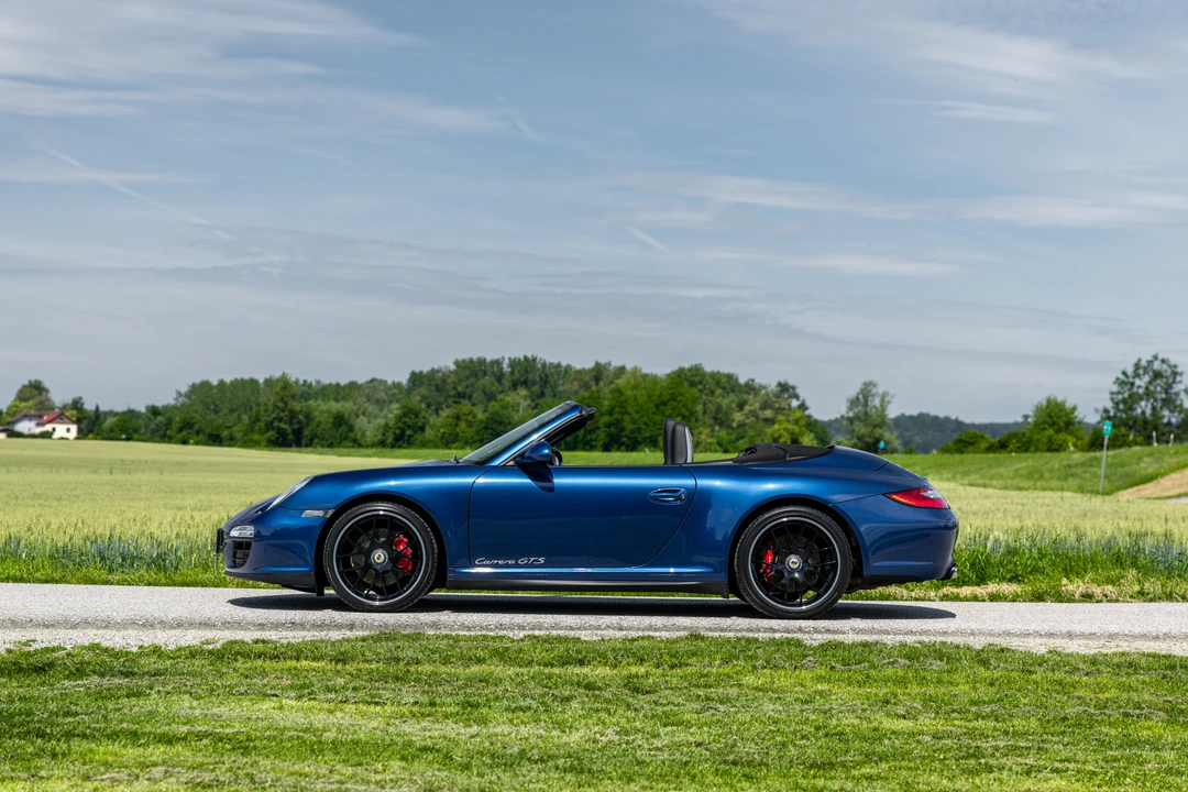 2011 Porsche 997 Carrera GTS - Image 8 of 31