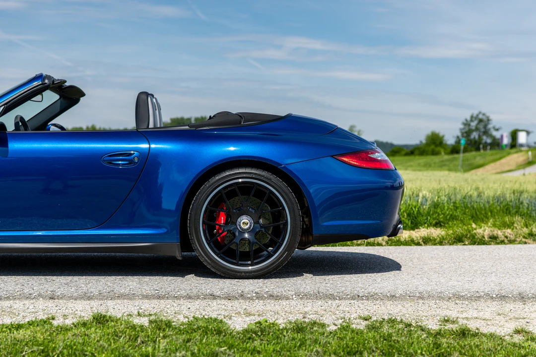 2011 Porsche 997 Carrera GTS - Image 29 of 31
