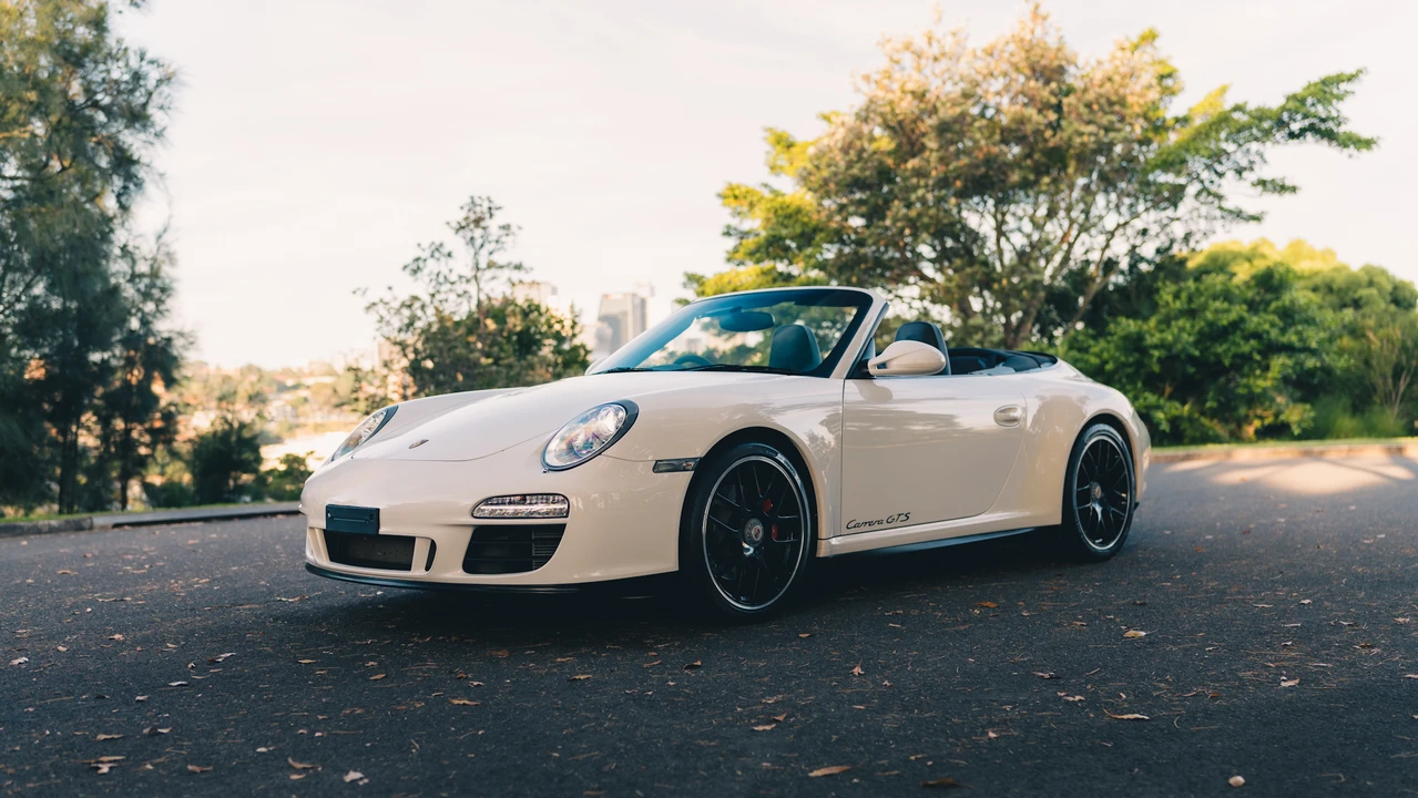 2011 Porsche 997 Carrera GTS - Image 3 of 31