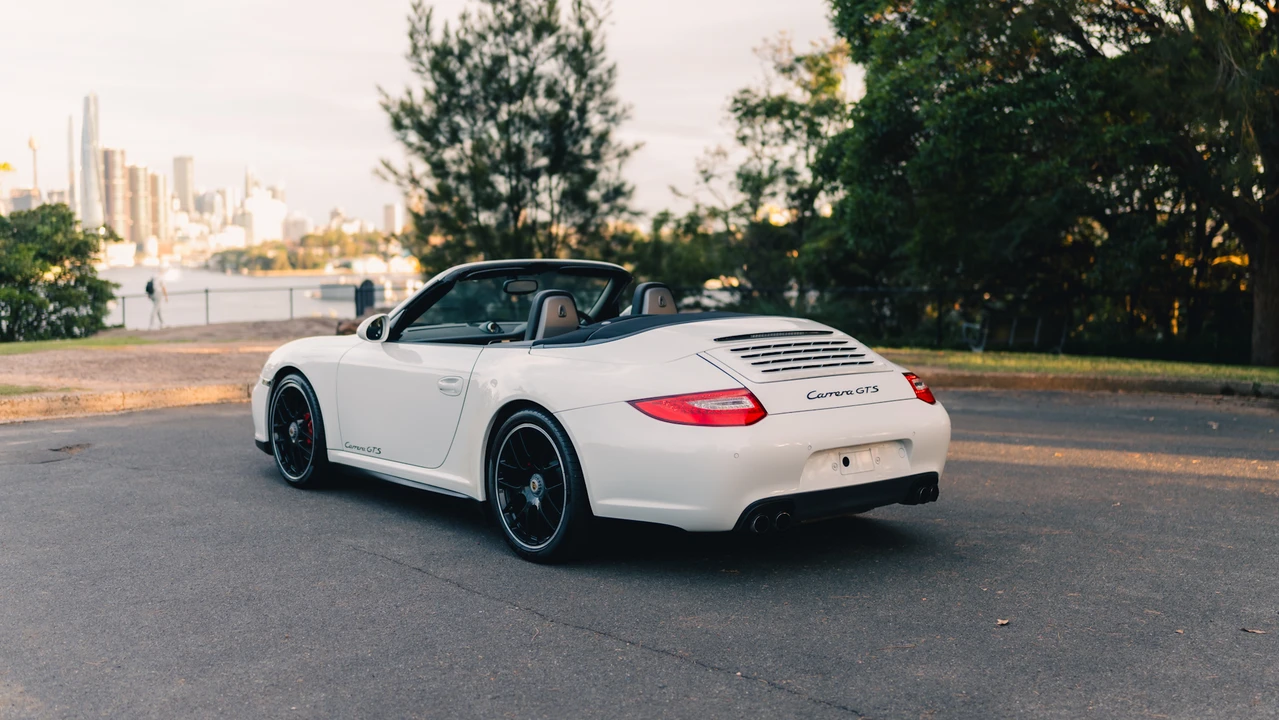 2011 Porsche 997 Carrera GTS - Image 5 of 31