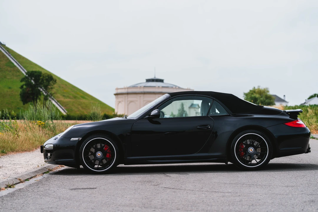 2011 Porsche 997 Carrera GTS - Image 4 of 31