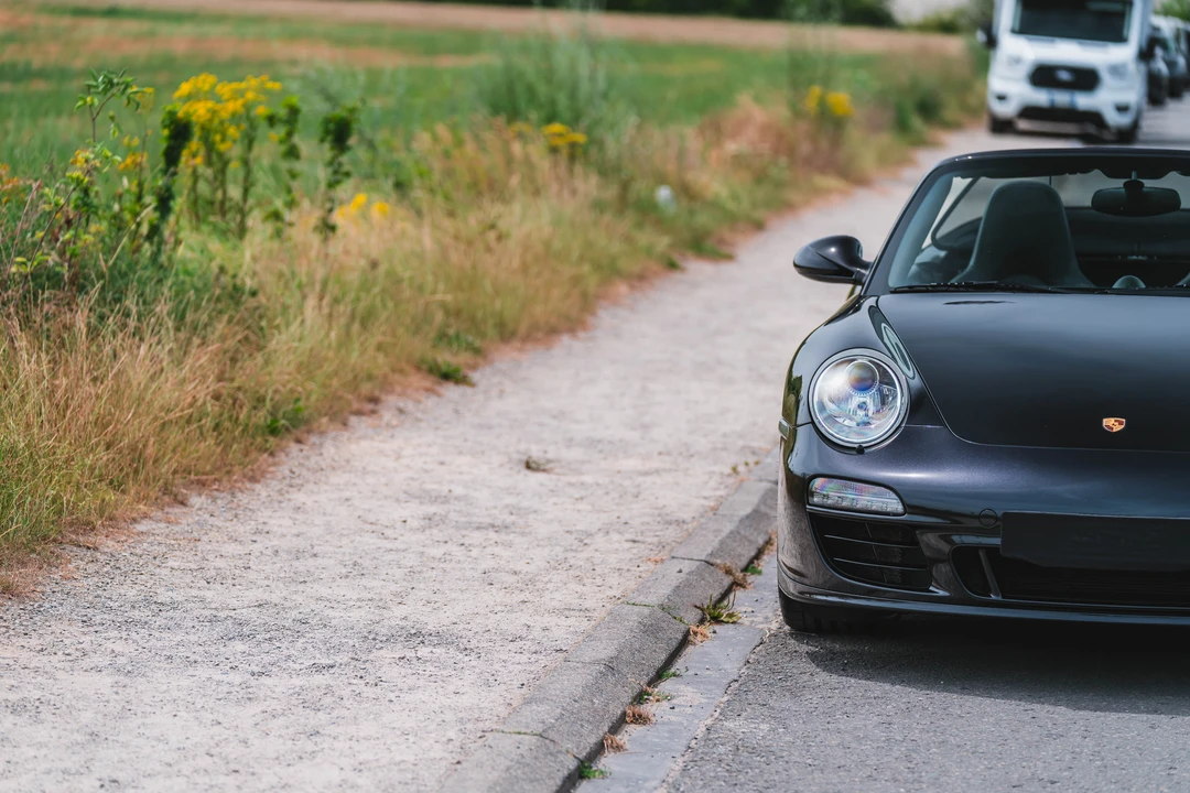 2011 Porsche 997 Carrera GTS - Image 18 of 31