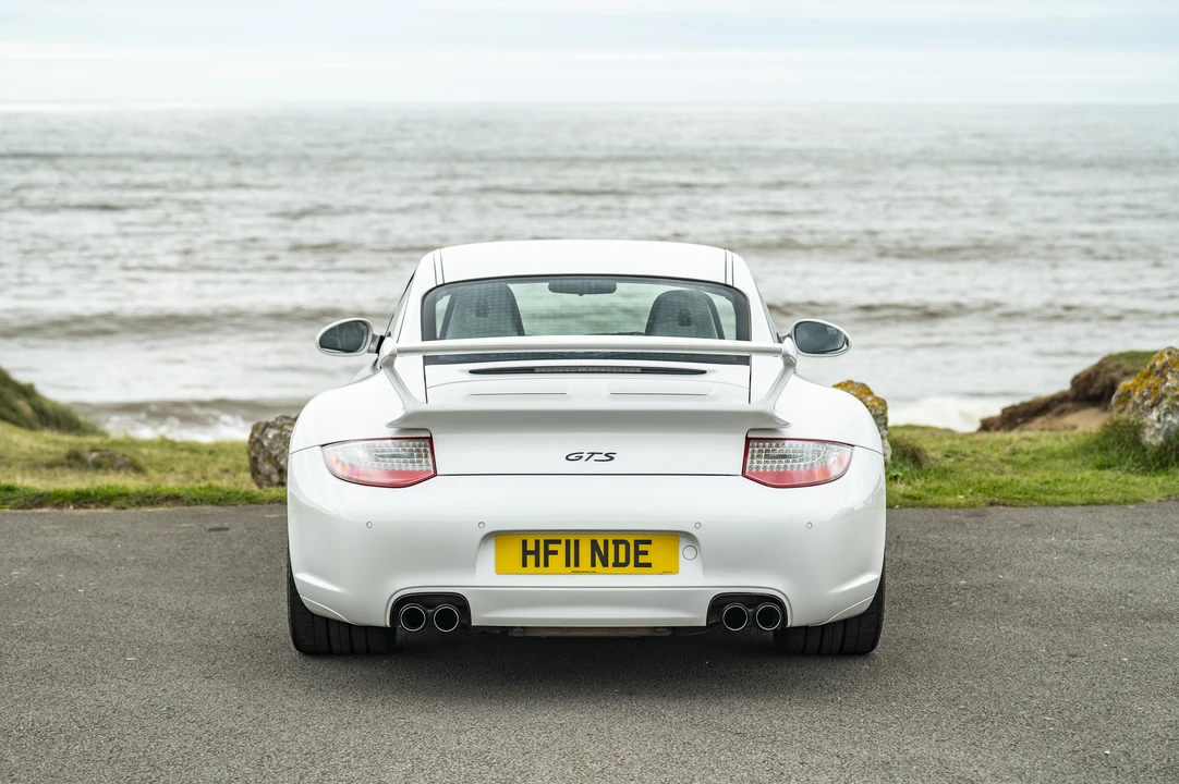 2011 Porsche 997 Carrera GTS - Image 16 of 31