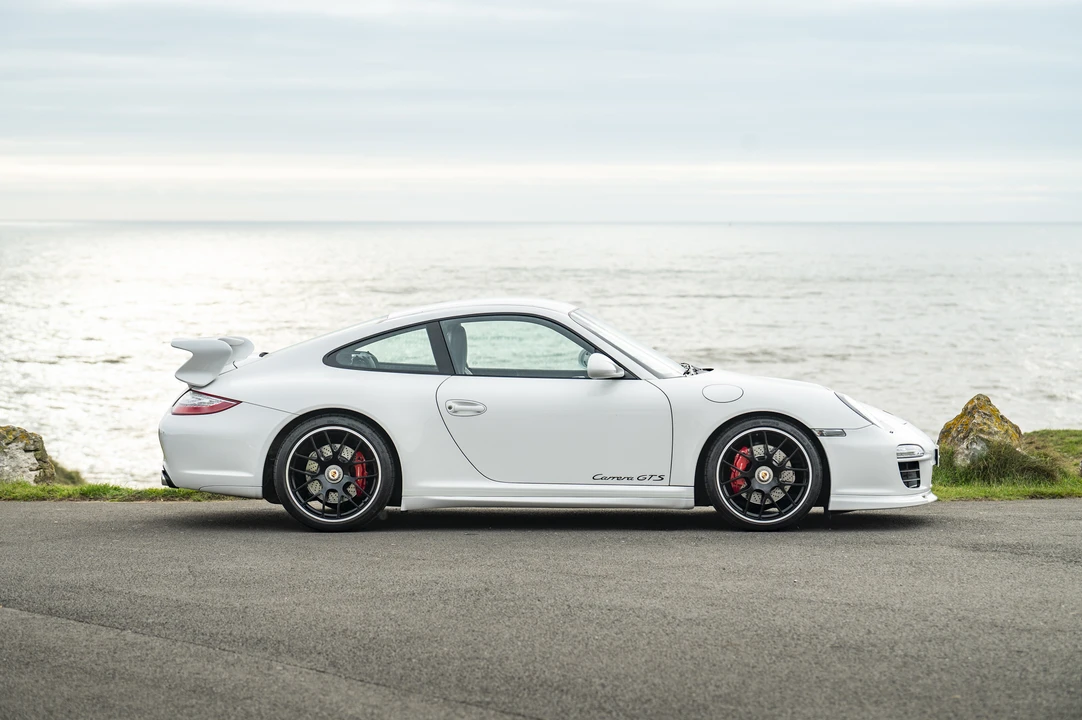 2011 Porsche 997 Carrera GTS - Image 26 of 31