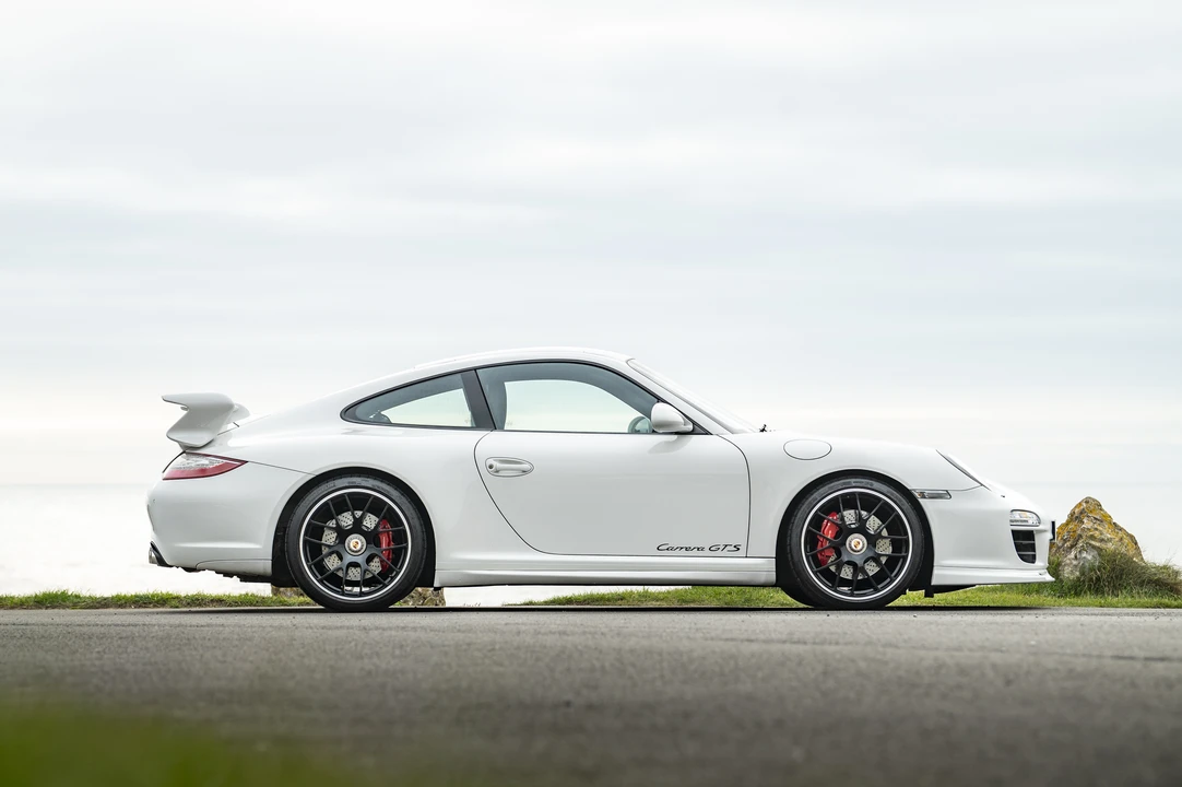 2011 Porsche 997 Carrera GTS - Image 8 of 31
