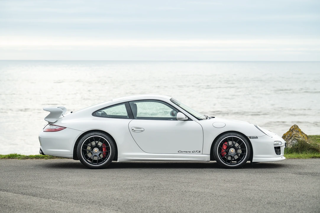 2011 Porsche 997 Carrera GTS - Image 29 of 31