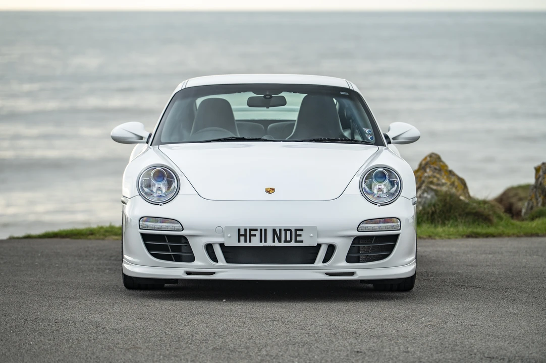 2011 Porsche 997 Carrera GTS - Image 2 of 31