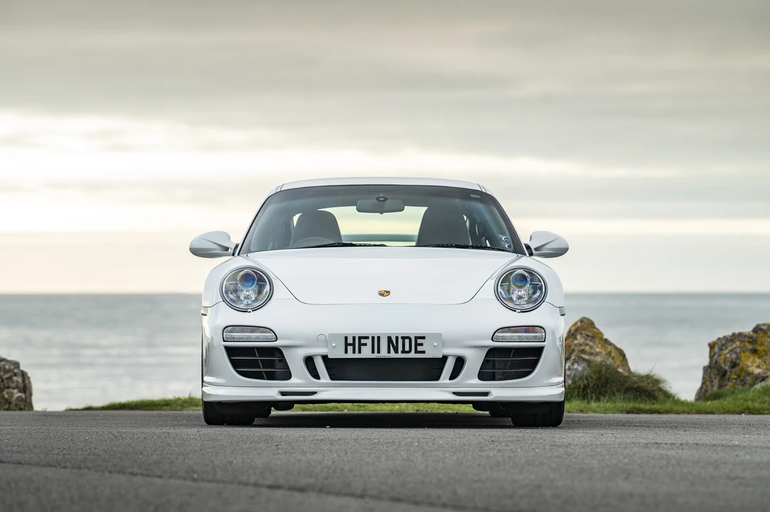 2011 Porsche 997 Carrera GTS - Image 10 of 31
