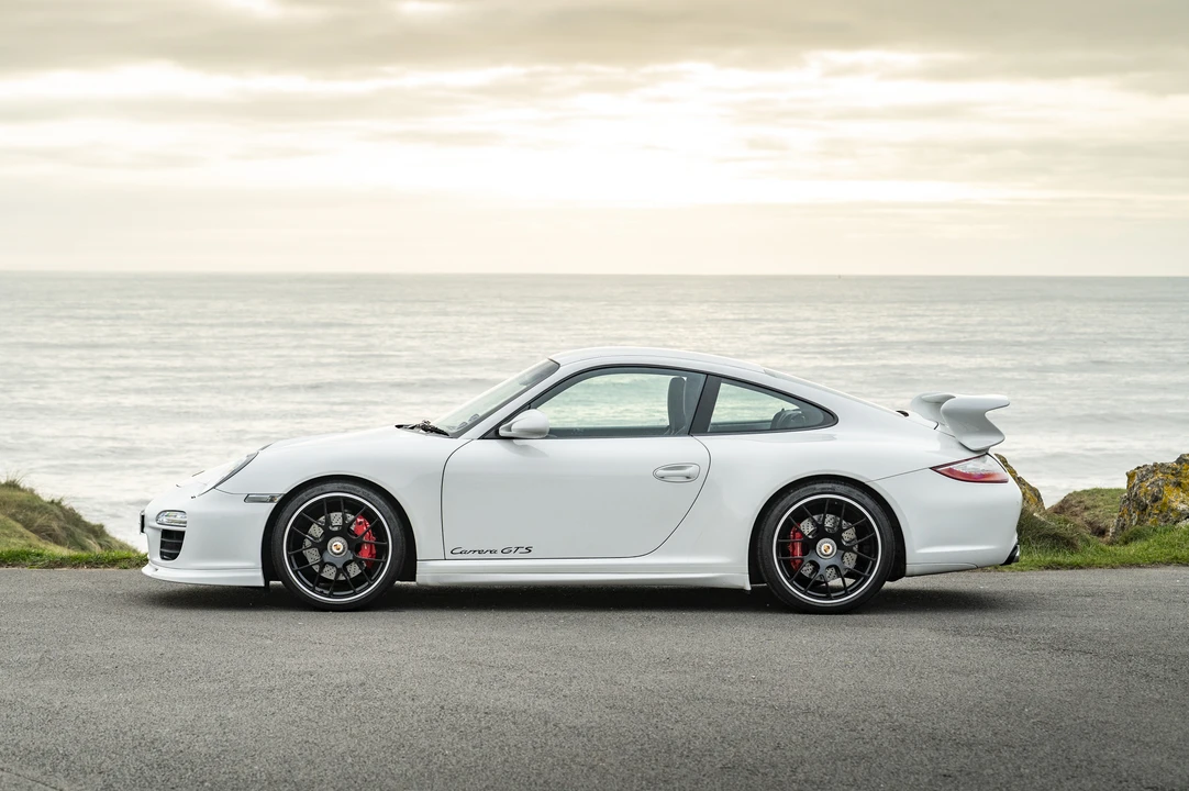 2011 Porsche 997 Carrera GTS - Image 12 of 31