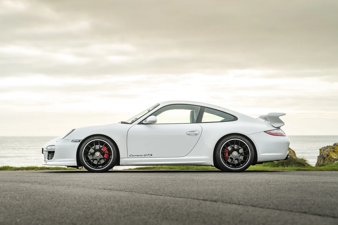 2011 Porsche 997 Carrera GTS - Image 4 of 31
