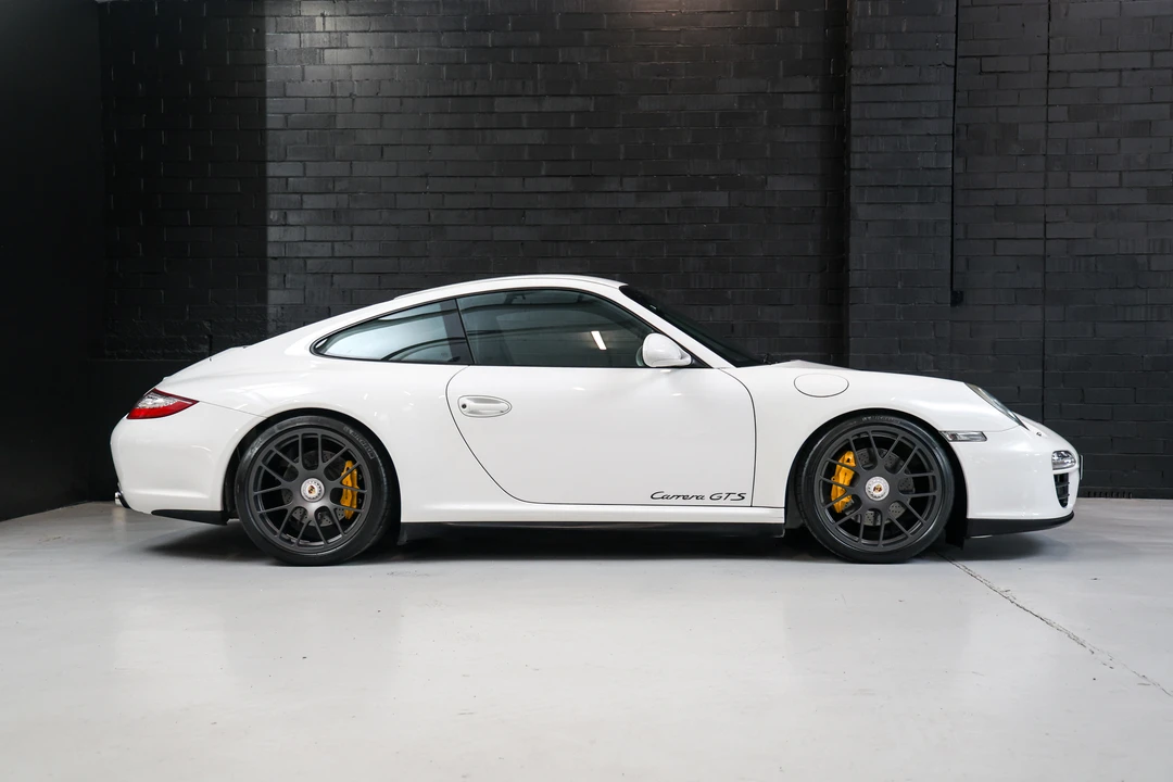 2011 Porsche 997 Carrera GTS - Image 8 of 31