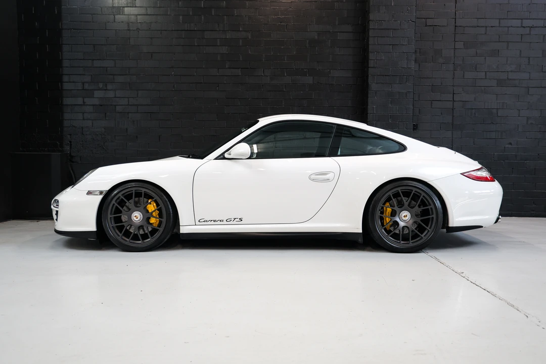 2011 Porsche 997 Carrera GTS - Image 4 of 31