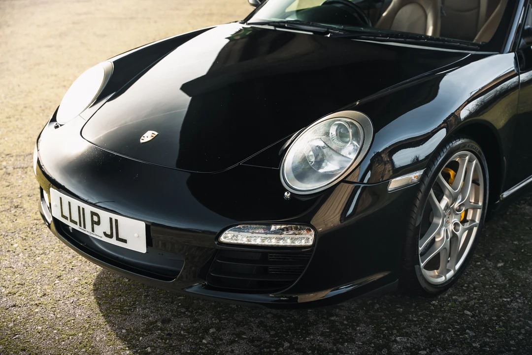 2011 Porsche 997 Carrera - Image 25 of 31