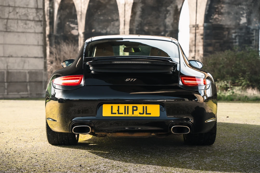 2011 Porsche 997 Carrera - Image 6 of 31