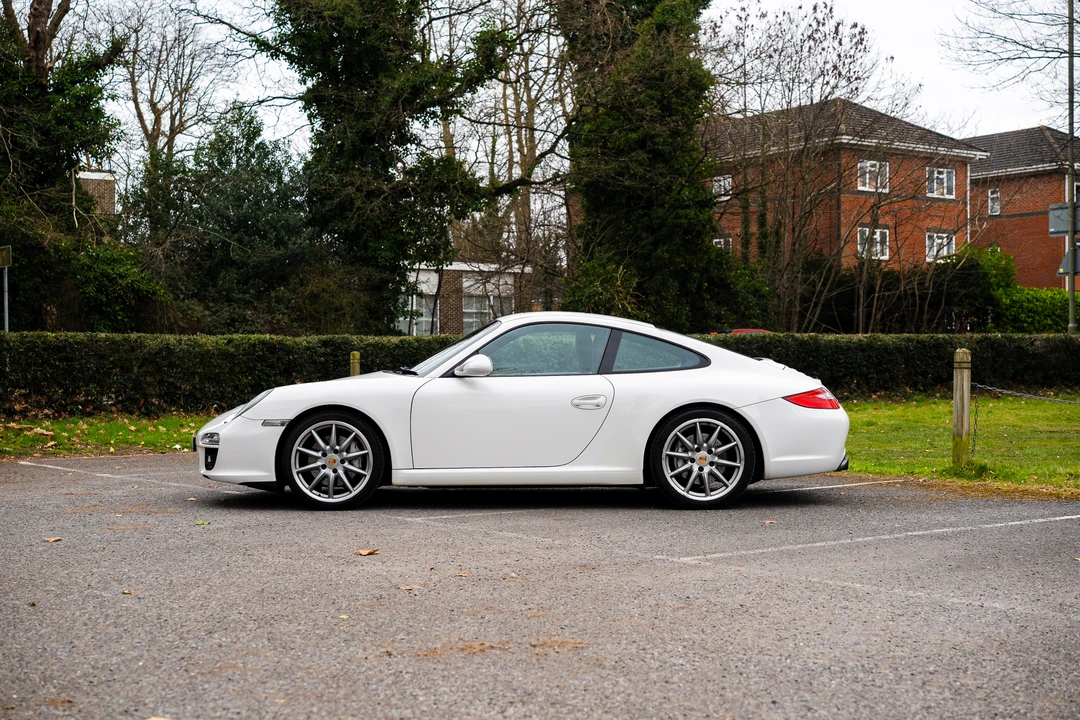 2011 Porsche 997 Carrera - Image 4 of 31