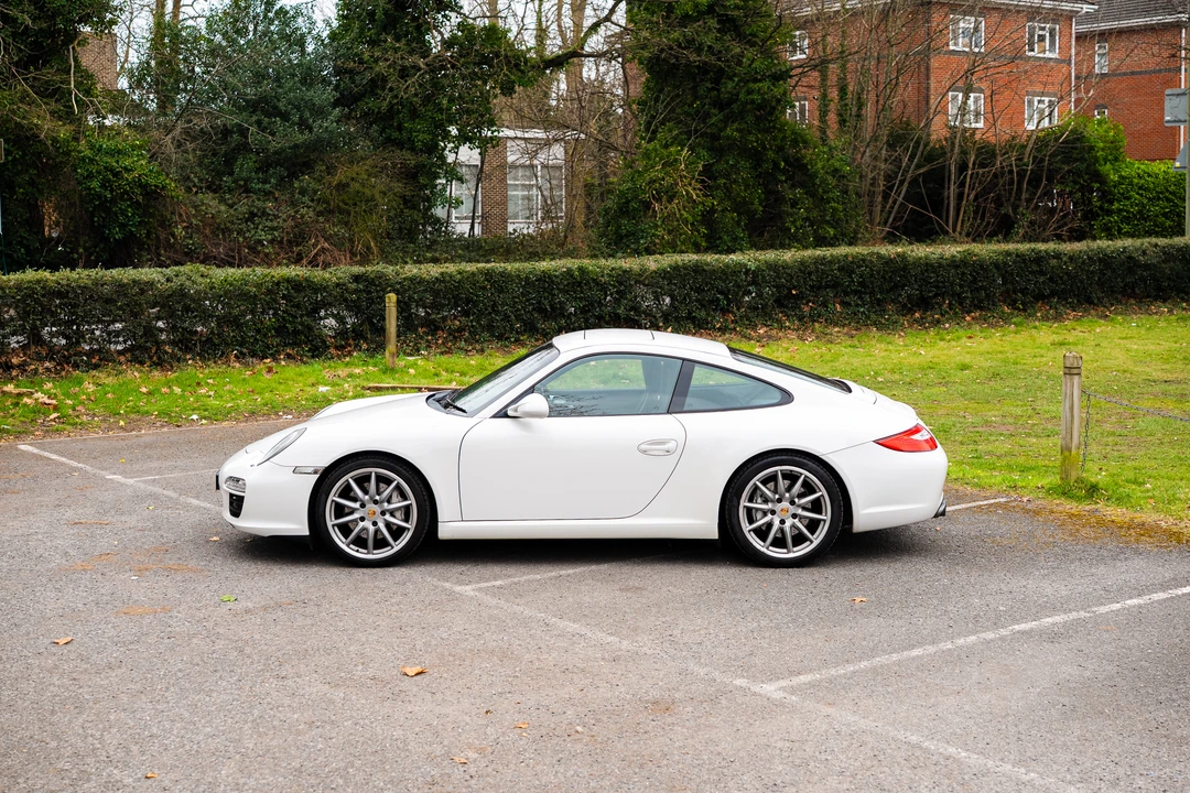 2011 Porsche 997 Carrera - Image 13 of 31