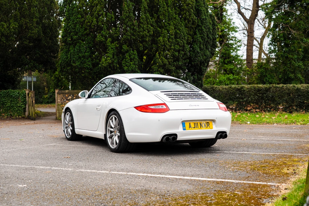 2011 Porsche 997 Carrera - Image 14 of 31