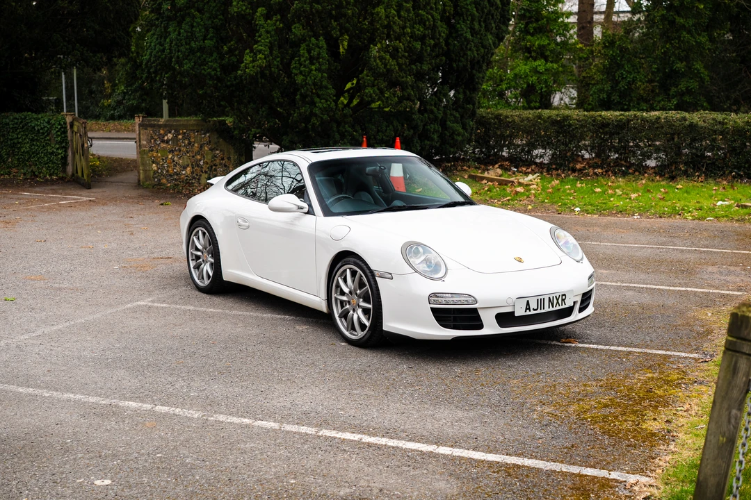 2011 Porsche 997 Carrera - Image 18 of 31