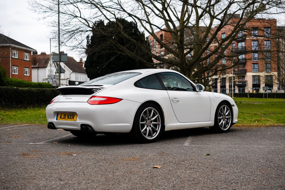 2011 Porsche 997 Carrera - Image 16 of 31