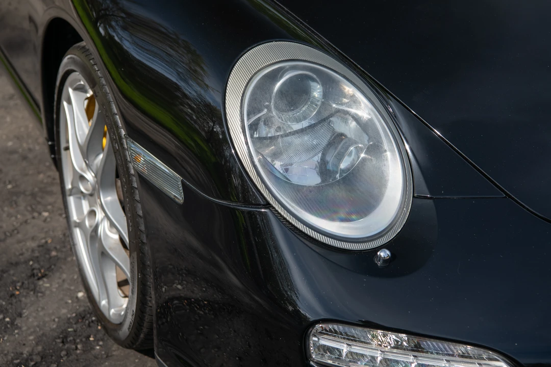 2011 Porsche 997 Carrera - Image 16 of 31