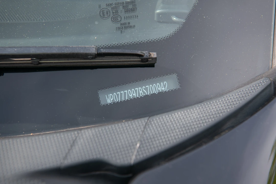 2011 Porsche 997 Carrera - Image 30 of 31